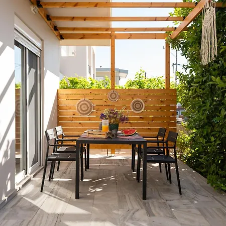 Filerimos Nest - Private Countyard Pastida