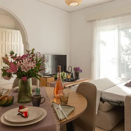 Filerimos Nest - Private Countyard *